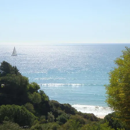 Bicos 101 - Shared Pool - 4 Guests - Albufeira Apartment *